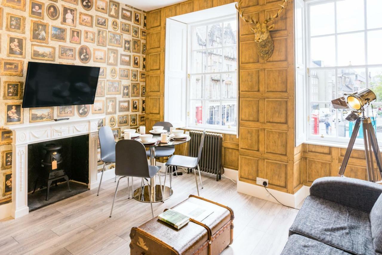 West Bow - Magical Harry Potter-Inspired Flat Near Edinburgh Castle Apartamento Exterior foto